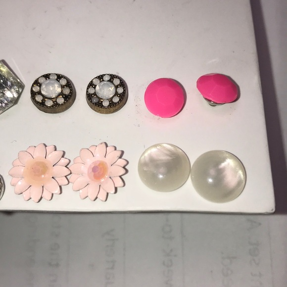 Earrings - Picture 3 of 3